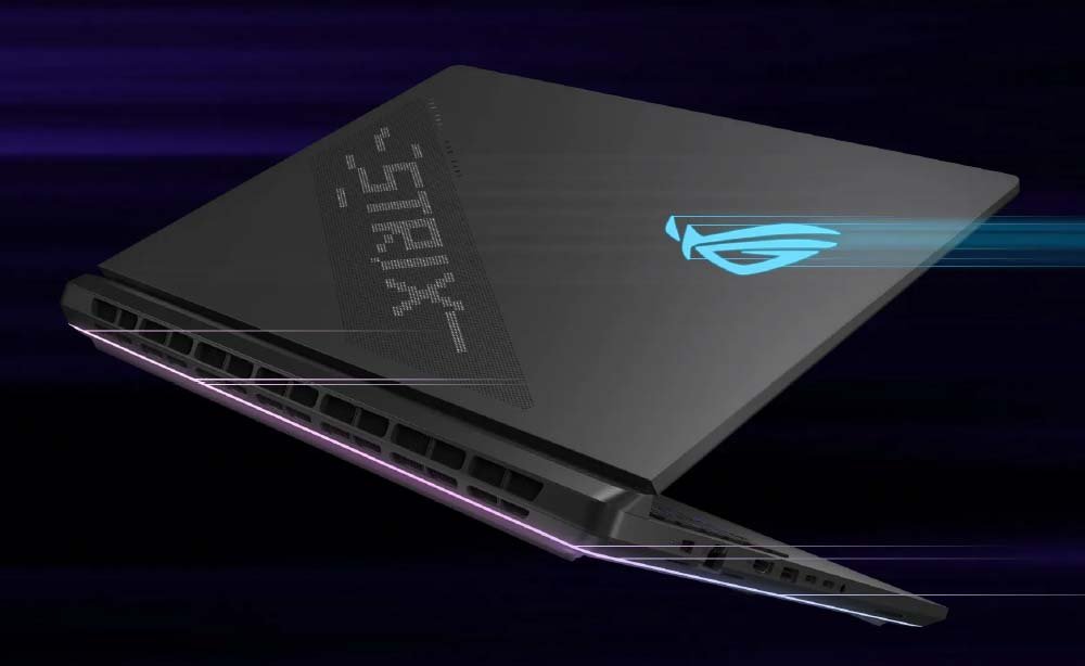 ASUS ROG Strix Scar 16 em ângulo frontal