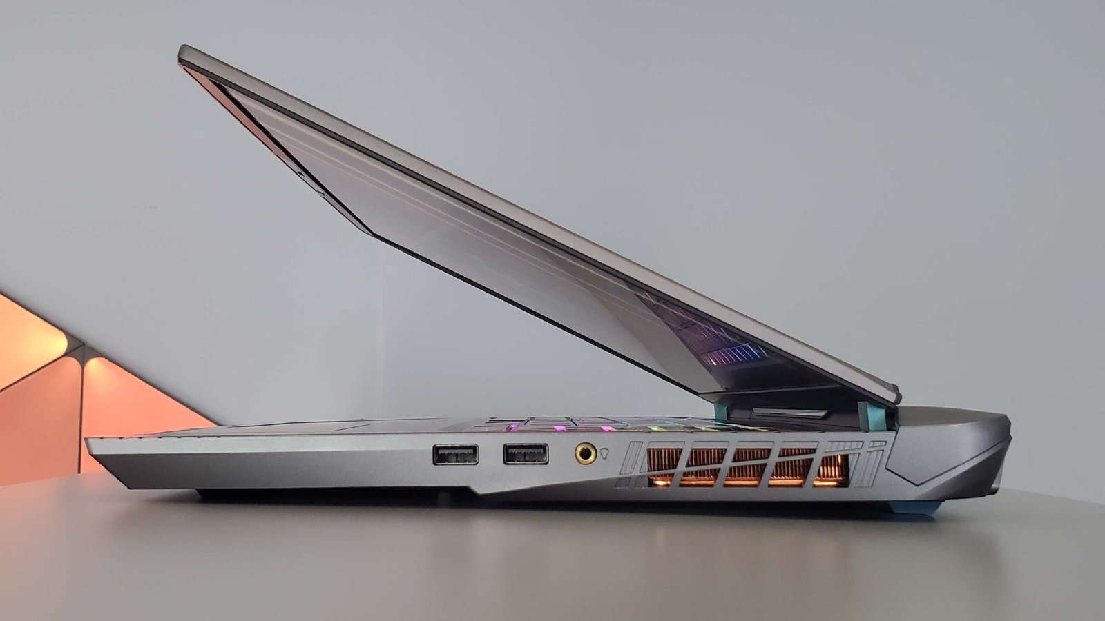 MSI Vector Thermal Design